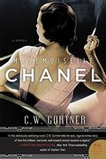 Mademoiselle Chanel: A Novel (en Inglés)