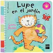 lupe en el jardin