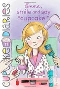 emma, smile and say "cupcake!" (en Inglés)
