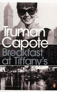 Breakfast at Tiffany's: With House of Flowers (Penguin Modern Classics) (en Inglés)