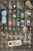 Dressing-Up box (en Inglés)