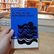 Al país de las montañas azules (in Spanish)