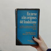 En torno a los origenes del feudalismo (det.) (in Spanish)