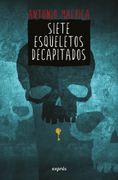 Siete esqueletos decapitados