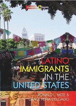 portada latino immigrants in the united states (en Inglés)