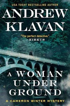 portada A Woman Underground (Cameron Winter Mysteries, 4) (en Inglés)