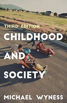 portada Childhood and Society (en Inglés)