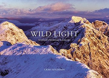 portada Wild Light: Scotland's Mountain Landscape (en Inglés)