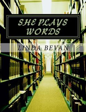 portada she plays with words (in English)