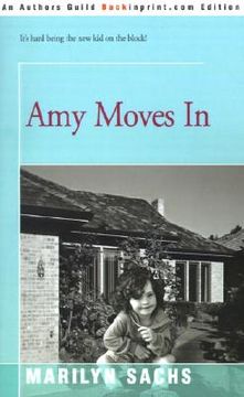 portada amy moves in (in English)
