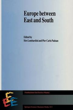portada Europe Between East and South (in English)
