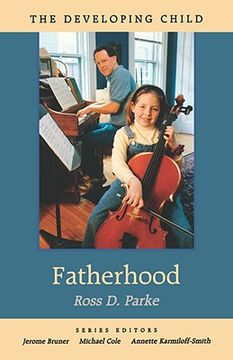 portada fatherhood (en Inglés)