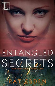 portada Entangled Secrets (Northern Circle Coven Series) (en Inglés)