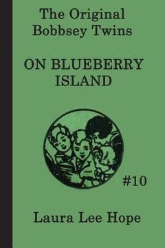 portada the bobbsey twins on blueberry island (in English)