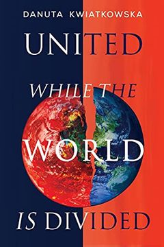 portada United While the World is Divided (en Inglés)