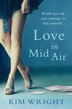 portada love in mid air (en Inglés)