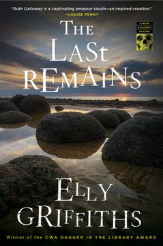 portada The Last Remains: A Mystery (in English)