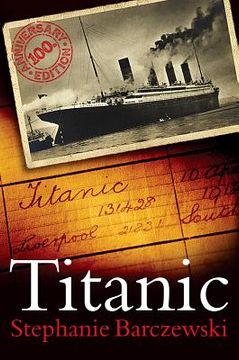 portada titanic 100th anniversary edition: a night remembered (in English)