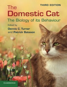 portada The Domestic Cat: The Biology of Its Behaviour (en Inglés)