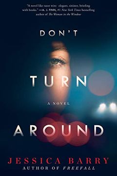 portada Don't Turn Around: A Novel (en Inglés)