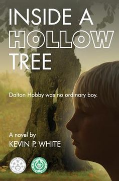 portada Inside a Hollow Tree (en Inglés)