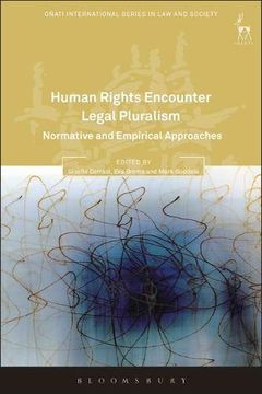 portada Human Rights Encounter Legal Pluralism: Normative and Empirical Approaches (Onati International Series in law and Society) 