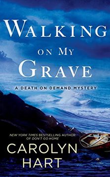 portada Walking on my Grave: A Death on Demand Mystery (en Inglés)