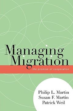 portada managing migration: the promise of cooperation (en Inglés)