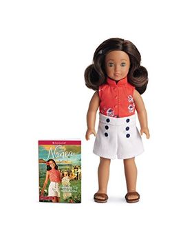 portada Nanea Mini Doll [With Mini Abridged Version Book "Growing Up with Aloha"] (American Girl) (en Inglés)