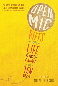 portada Open Mic: Riffs on Life Between Cultures in ten Voices (en Inglés)