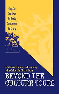 portada Beyond the Culture Tours: Studies in Teaching and Learning With Culturally Diverse Texts (en Inglés)