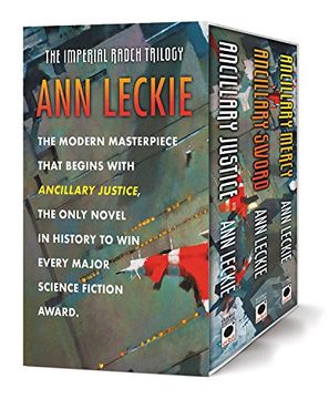 portada The Imperial Radch Boxed Trilogy: Ancillary Justice, Ancillary Sword, and Ancillary Mercy (The Imperial Radch Trilogy) (en Inglés)