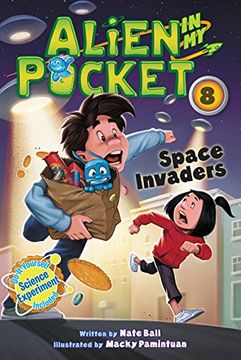 portada Alien in My Pocket #8: Space Invaders (en Inglés)