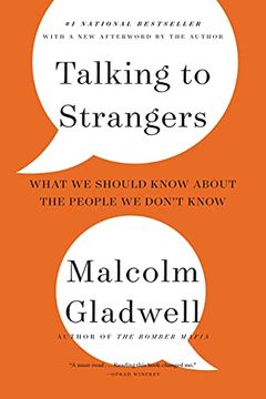 portada Talking to Strangers: What we Should Know About the People we Don&#39; T Know (libro en Inglés)
