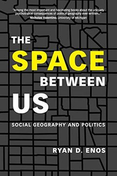 portada The Space Between us (in English)