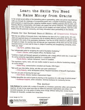 portada Grassroots Grants: An Activist's Guide to Grantseeking (en Inglés)