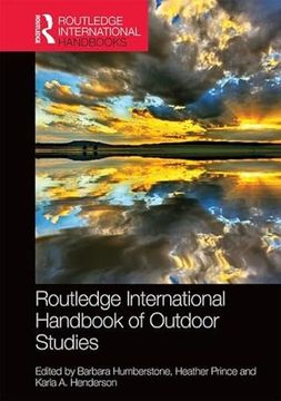 portada Routledge Handbook of Outdoor Studies (en Inglés)