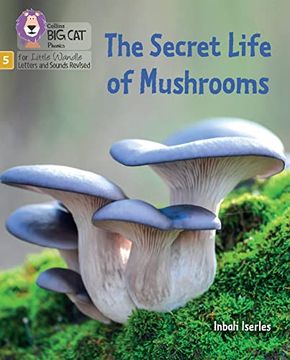 portada The Secret Life of Mushrooms (en Inglés)