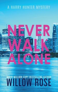 portada Never Walk Alone (in English)