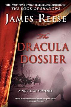 portada The Dracula Dossier: A Novel of Suspense (en Inglés)