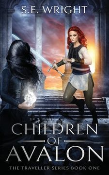 portada Children of Avalon: The Traveller series Book One (en Inglés)