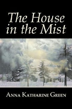 portada house in the mist (in English)