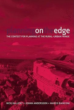 portada planning on the edge: the context for planning at the rural-urban fringe (en Inglés)