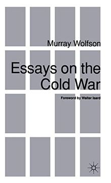 portada Essays on the Cold war (en Inglés)