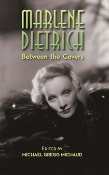 portada Marlene Dietrich: Between the Covers (hardback) (en Inglés)