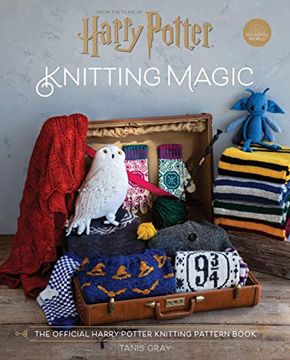 portada Harry Potter - Knitting Magic: The Official Harry Potter Knitting Pattern Book (en Inglés)