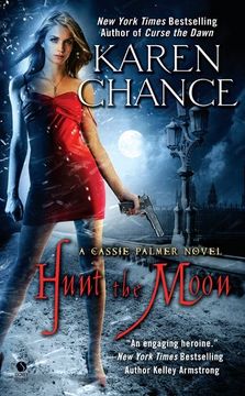 portada Hunt the Moon (Cassie Palmer) 