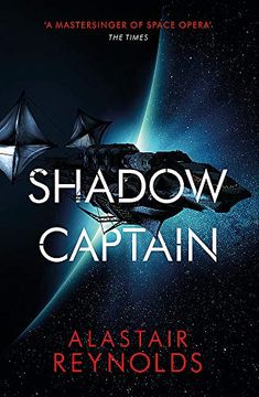 portada Shadow Captain (Revenger) (en Inglés)