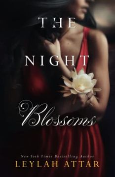 portada The Night Blossoms (en Inglés)