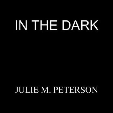portada in the dark (en Inglés)